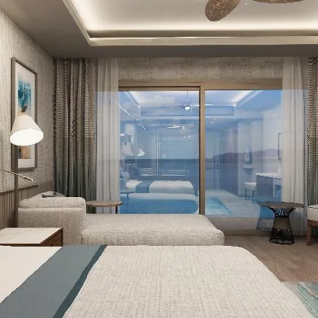 Bella Luna Hotell 4*